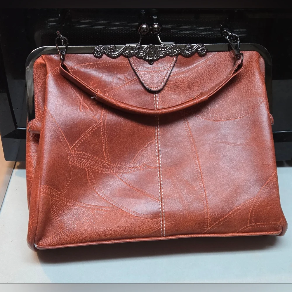 Kiss Clasp Closure Cognac Brown Crossbody Handbag Purse